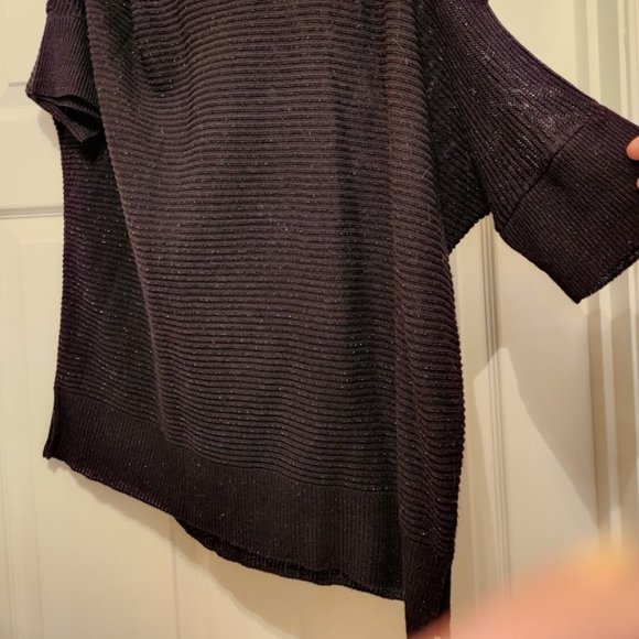 Black cold shoulder short sleeved sweater with sparkles - Picture 5 of 5